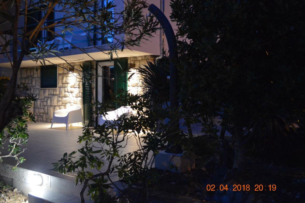 Villa Bandic Baška Voda Eksteriør billede