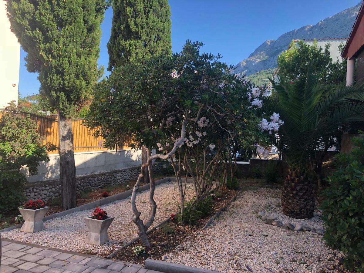 Villa Bandic Baška Voda Eksteriør billede
